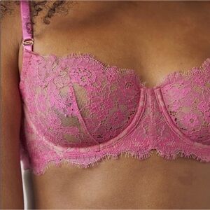 Skarlett Blue Pink Lace Bra with Underwire and Adjustable Straps